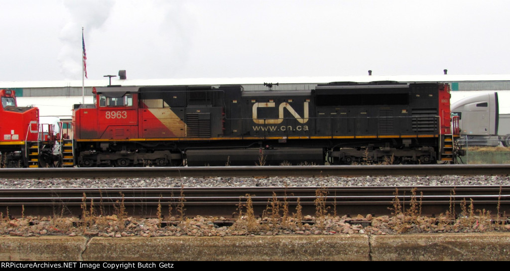 CN 8963